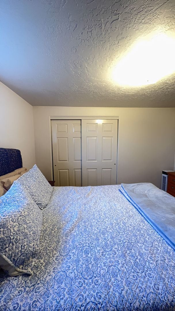 Building Photo - 299 N Highland Dr