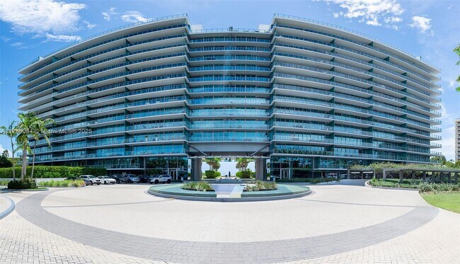 Building Photo - 350 Ocean Dr