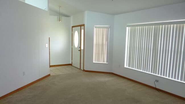 Building Photo - 2206 Deata Ct