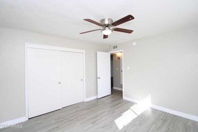 Building Photo - 2241 West Campbell Ave