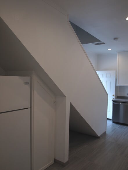 Refrig. and pantry plus storage under stairs - 4242 Montair Ave
