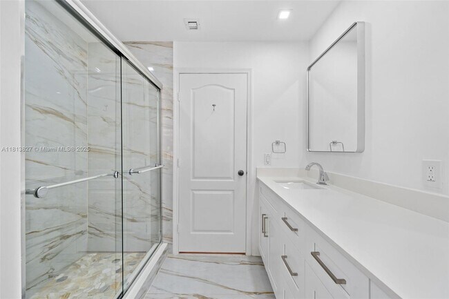 Building Photo - 16920 SW 34th St