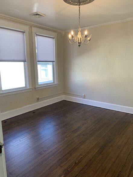 Bedroom 1 - 3639 Amberson Ave