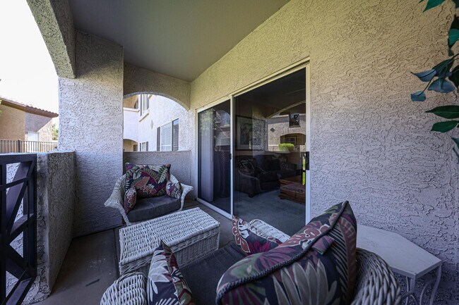 Building Photo - 3236 E Chandler Blvd