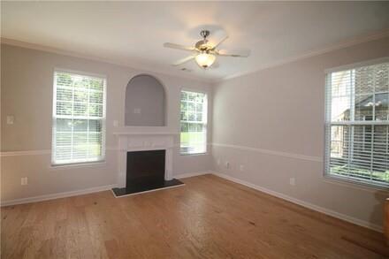 Building Photo - 3082 Brockenhurst Dr