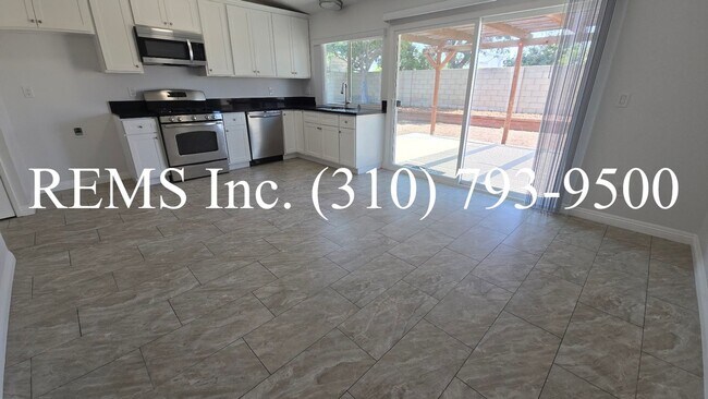 Building Photo - Fully Remodeled Single Family Home with Garage and Private Yard