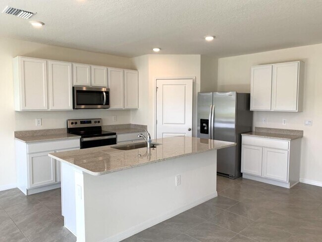 Building Photo - 17626 Canopy Pl