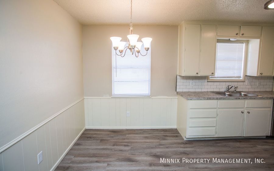 Building Photo - 4813 6th St