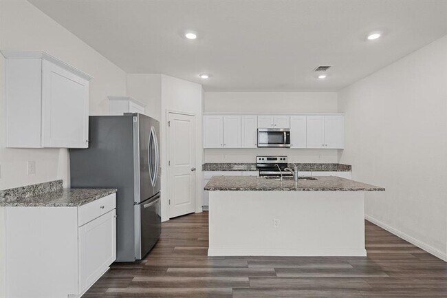 Building Photo - 200 Gemsbok Rd