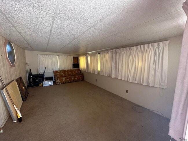 Building Photo - 13440 E 46th St