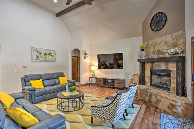 Building Photo - 12003 Farm to Market 429