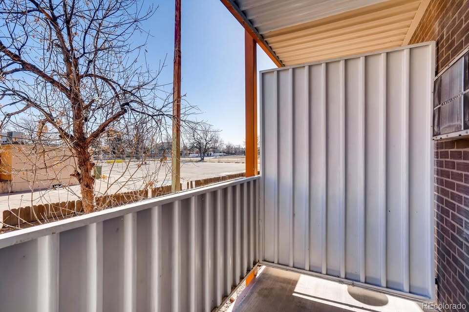 Building Photo - 3047 W 47th Ave
