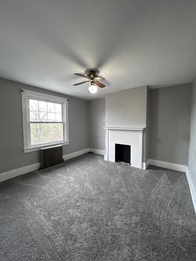 Building Photo - wat247