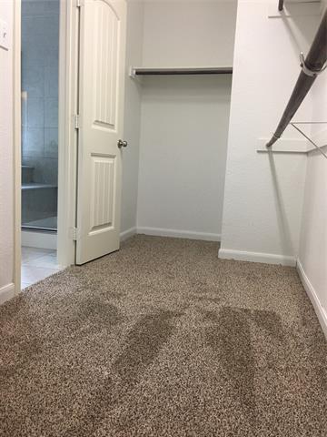 Building Photo - 9410 Smoke Tree Dr
