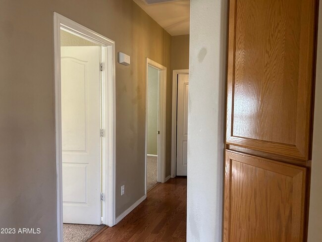 Building Photo - 1801 E Toledo St