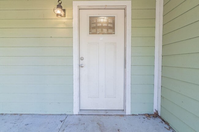 Building Photo - 13563 FM Rd 2432