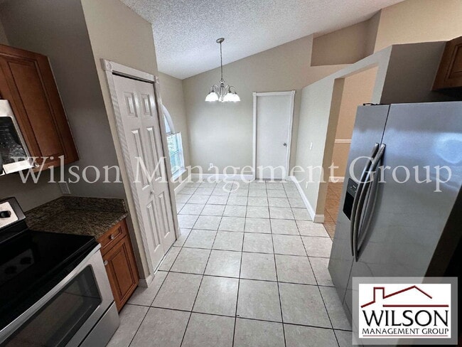 Building Photo - 2843 Crofton Way