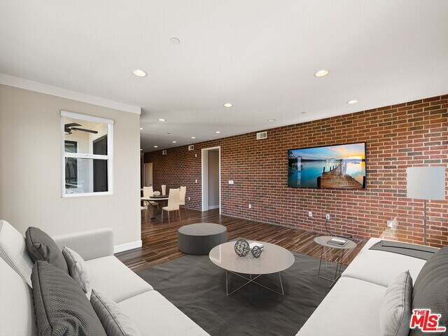 Building Photo - 12746 W Jefferson Blvd