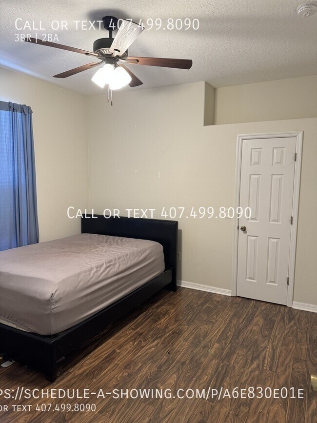 Building Photo - 13500 Biscayne Dr