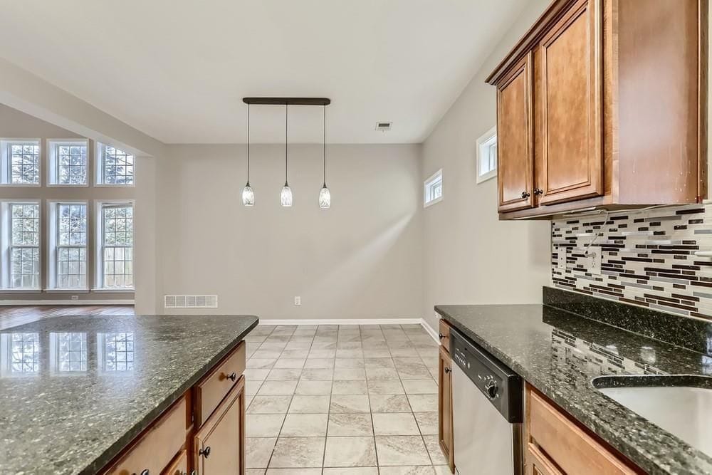 Building Photo - 2605 Gateview Ct