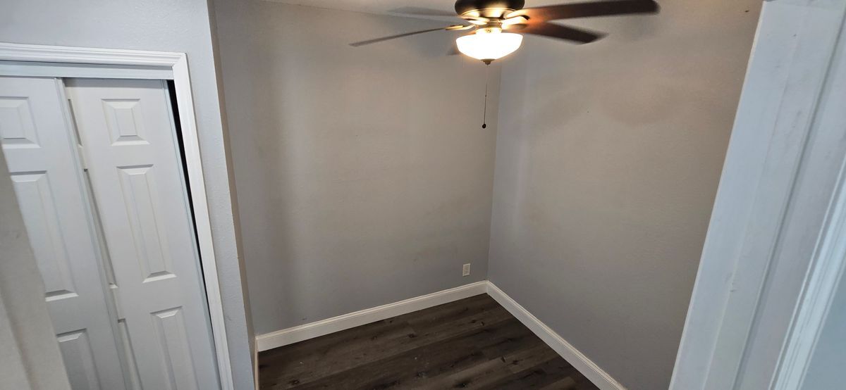 Building Photo - 3832 46th Ave N