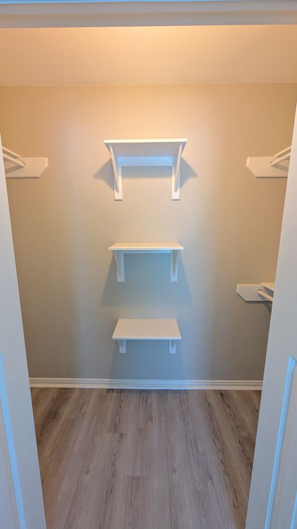 Building Photo - 3601 N Arroyo Park Ln