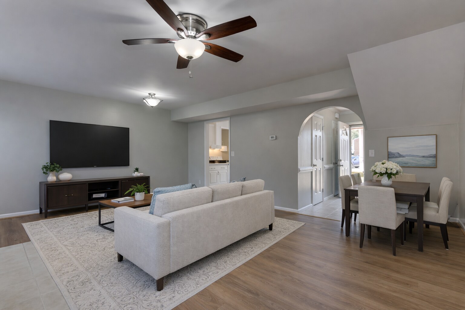 Building Photo - 425 Rennie Ct