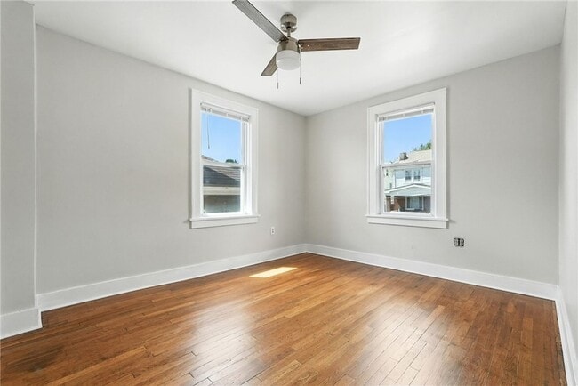 Building Photo - 3229 Beacon Hill Ave