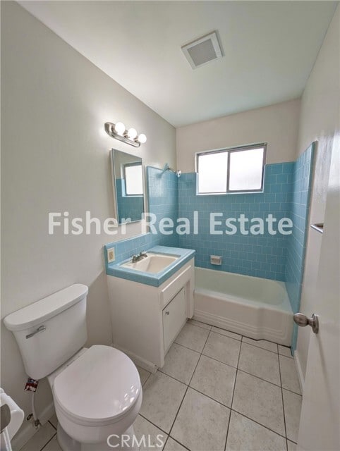 Building Photo - 877 Pearl Dr