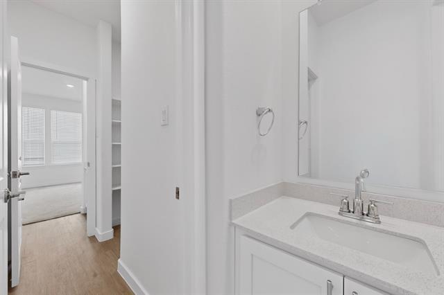 Building Photo - 212 Invermore Dr