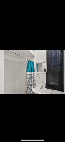 Building Photo - 3039 San Elizario Ct