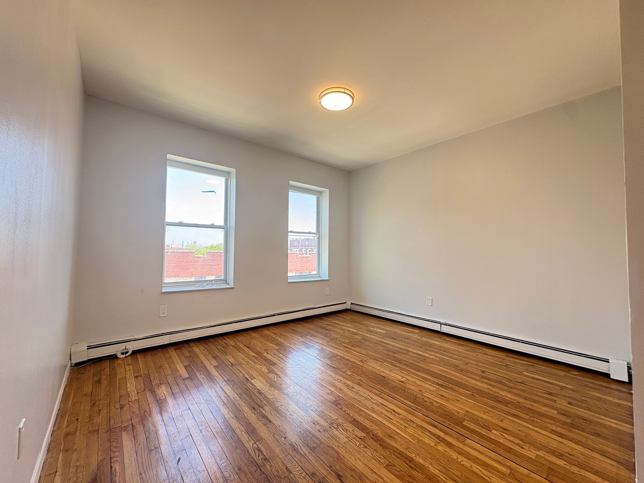 117 Wade St 4I - 121 Wade St