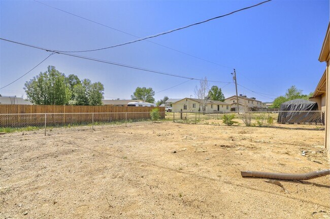 Building Photo - 3279 N Corrine Dr