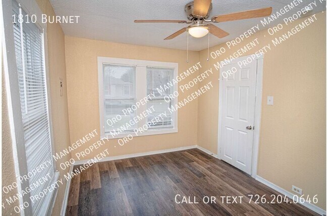 Building Photo - 1810 Burnet-
