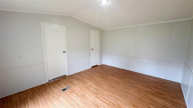 Building Photo - 265 County Rd 3310D