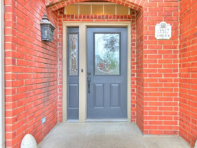 Building Photo - This stunning 4-bedroom, 3.5-bathroom home...