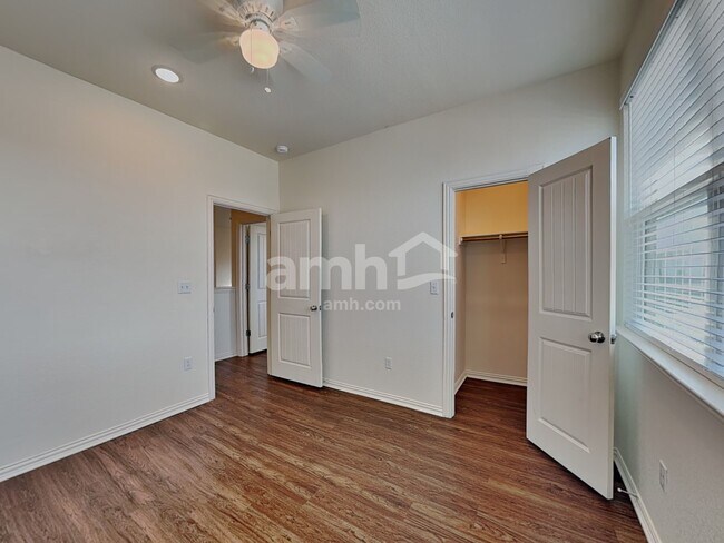 Building Photo - 2716 Geronimo Creek