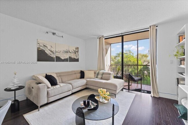 Building Photo - 8075 SW 107th Ave