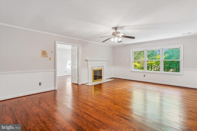 Building Photo - 7804 Lonesome Pine Ln