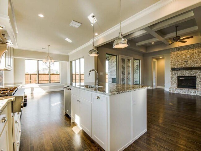 Building Photo - 1107 Sarah St