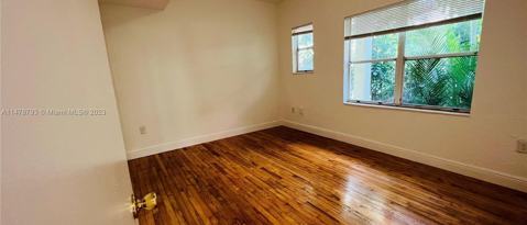 Building Photo - 726 Meridian Ave