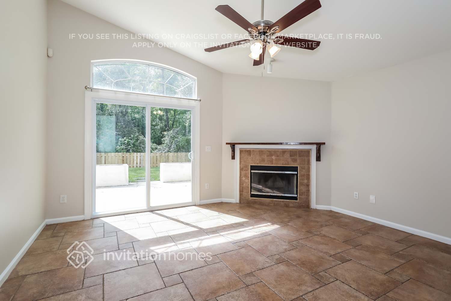 Building Photo - 1554 Roseberry Ct