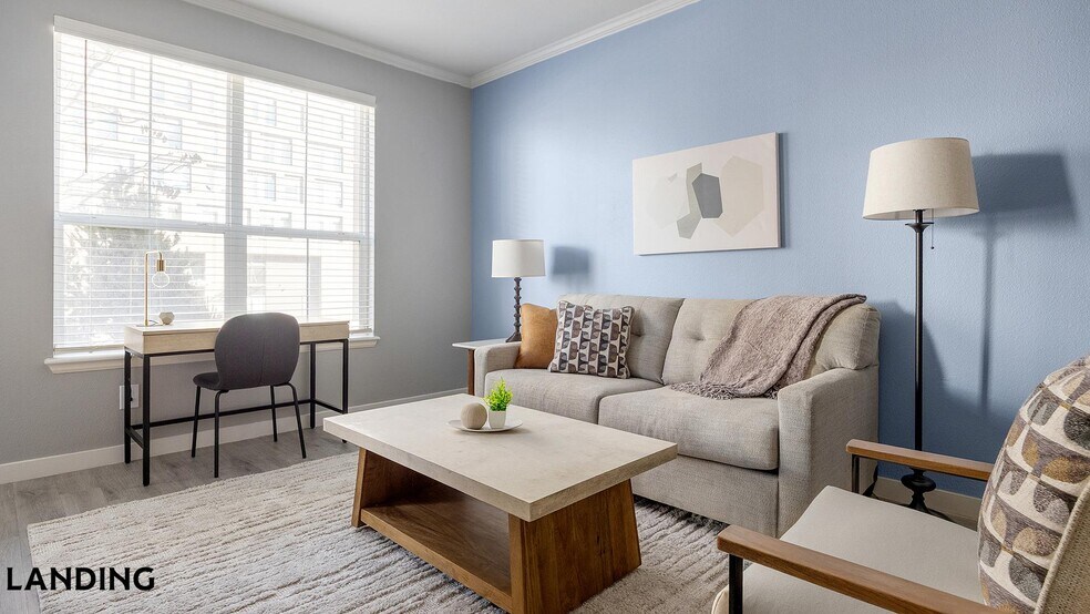 Building Photo - 901 Colorado Blvd