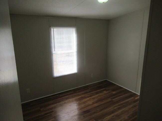 Building Photo - Move-In Ready 4-Bedroom Home on a Private Lot Just North of Lincolnton!