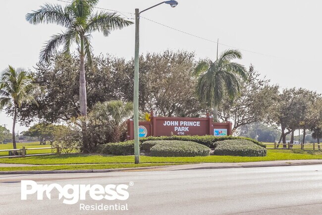 Building Photo - 3538 Joshua Tree St