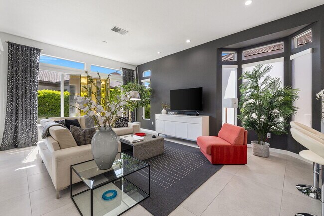 Building Photo - 44718 Alexandria Vale