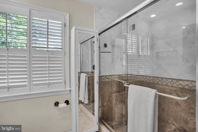 Building Photo - 5604 Beam Ct