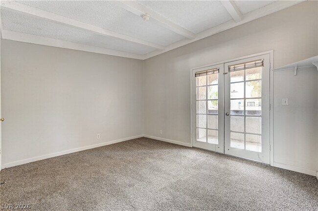 Building Photo - 6149 W Oakey Blvd