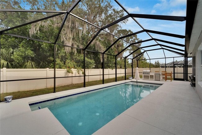 Building Photo - 3518 77 Ct E