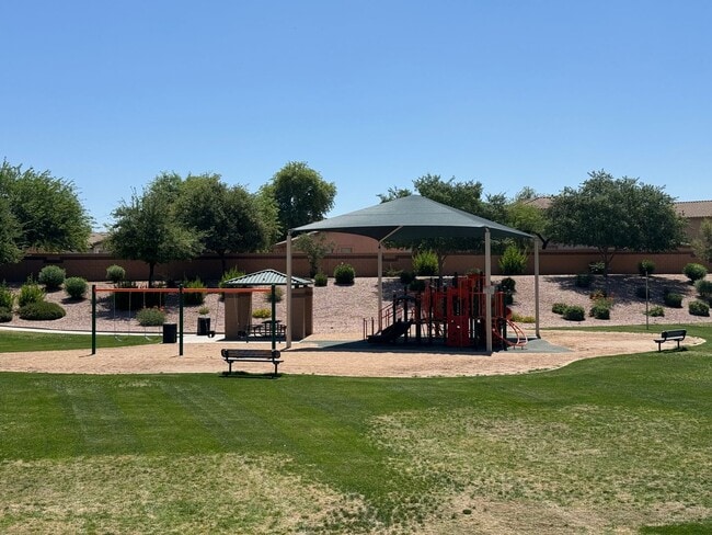 Building Photo - COZY HOME